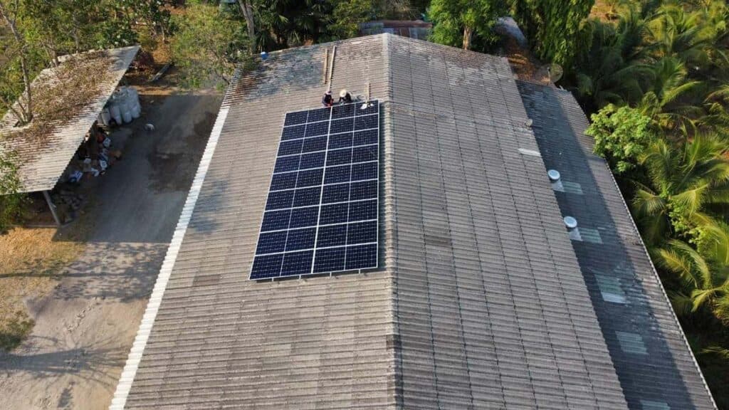 ภาพหลังติดตั้ง On Grid ขนาด 10 KW 06